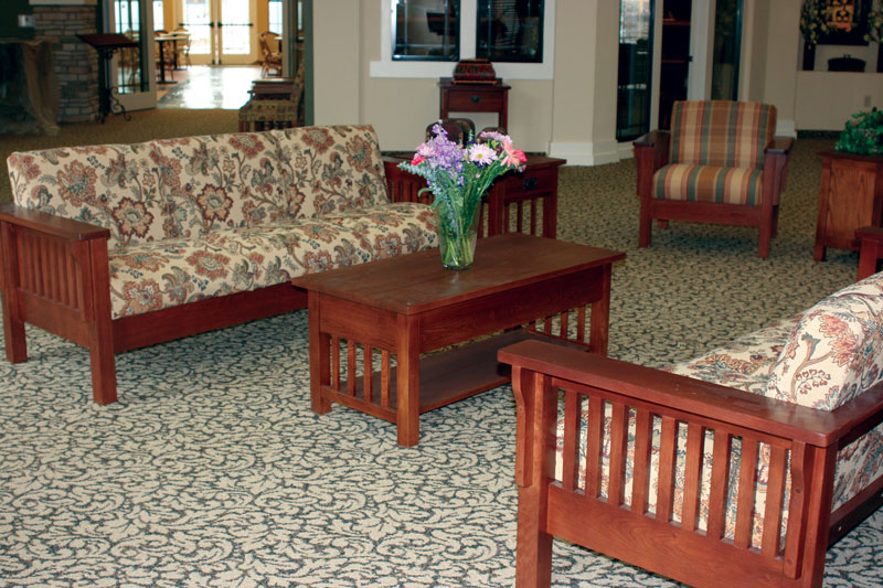 Prairie_Estates_Seating_Area_1.jpg